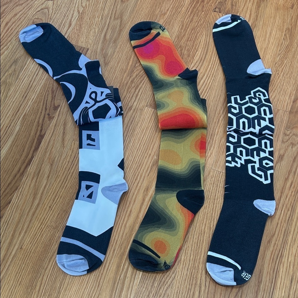 Headgear classic graphic Men's tall knit Casual crew Socks 3 pack new